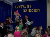 Gniezno - Prezydent miasta czytał dzieciom bajki