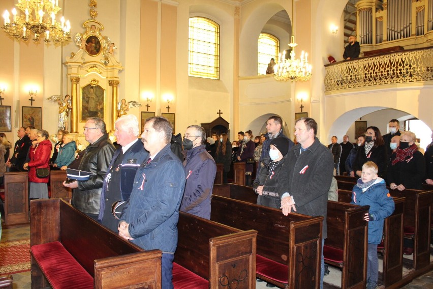 Święto 11 listopada w gminie Rypin. Zobacz zdjęcia z uroczystości w Sadłowie