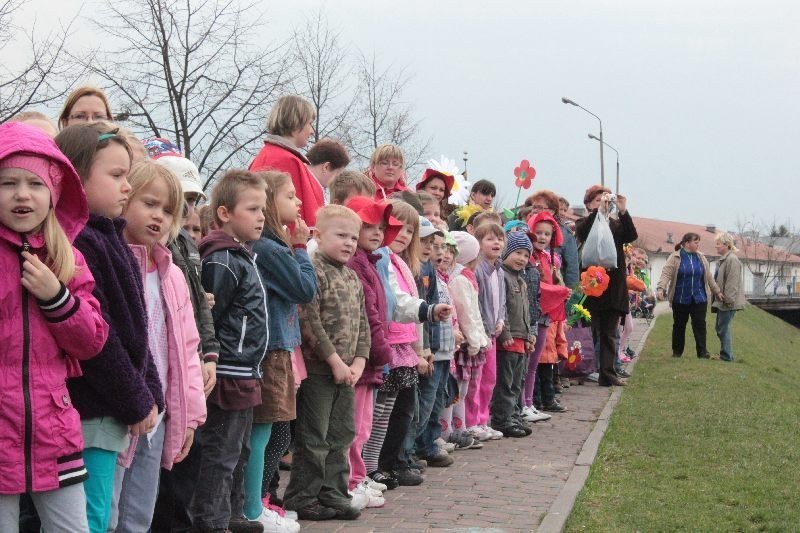 Będzin: Najmłodsi przywitali wiosnę w mieście