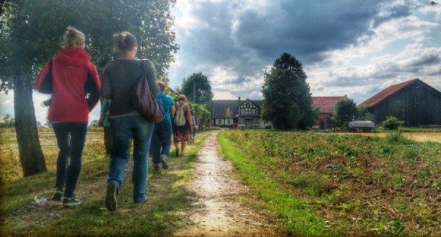 Żuławy. Stowarzyszenie "Kochamy Żuławy" zaprasza na kolejne wydarzenie z cyklu "Zwiedzamy Żuławy". Tym razem będzie to spacer z przewodnikiem po zabytkowej Nowej Kościelnicy.