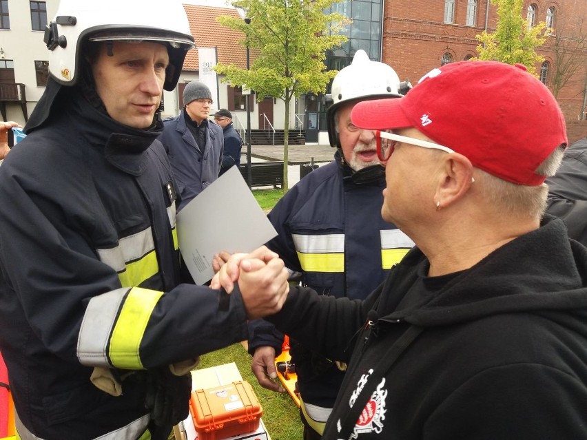 Sprzęt dla strażaków z Wieruszowa od Fundacji WOŚP