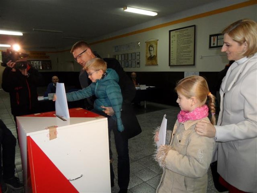 Częstochowa: Oficjalne wyniki wyborów na prezydenta: Matyjaszczyk i Warzocha w II turze