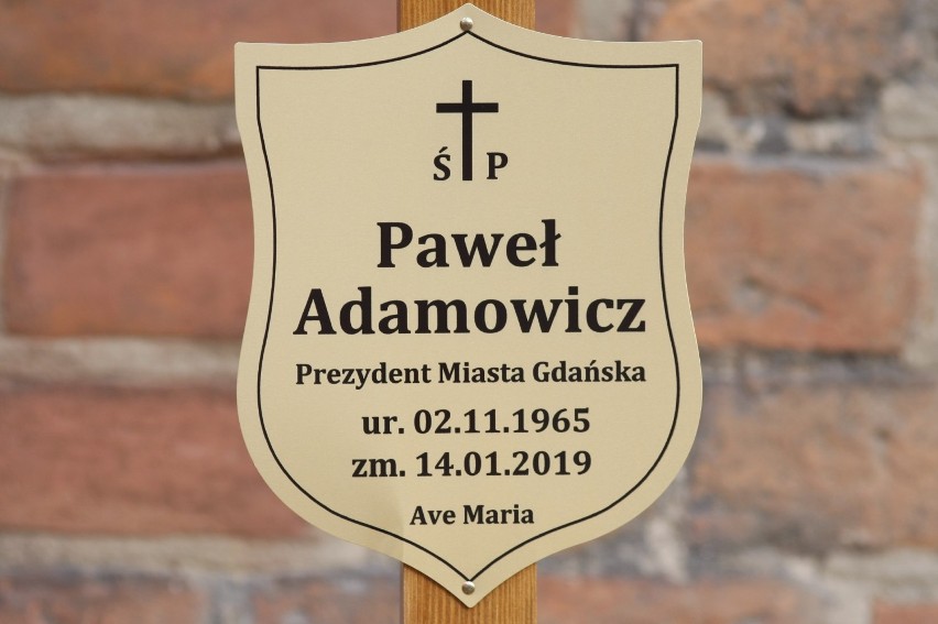 Pogrzeb Pawła Adamowicza. Tłumy Polaków i warszawska...