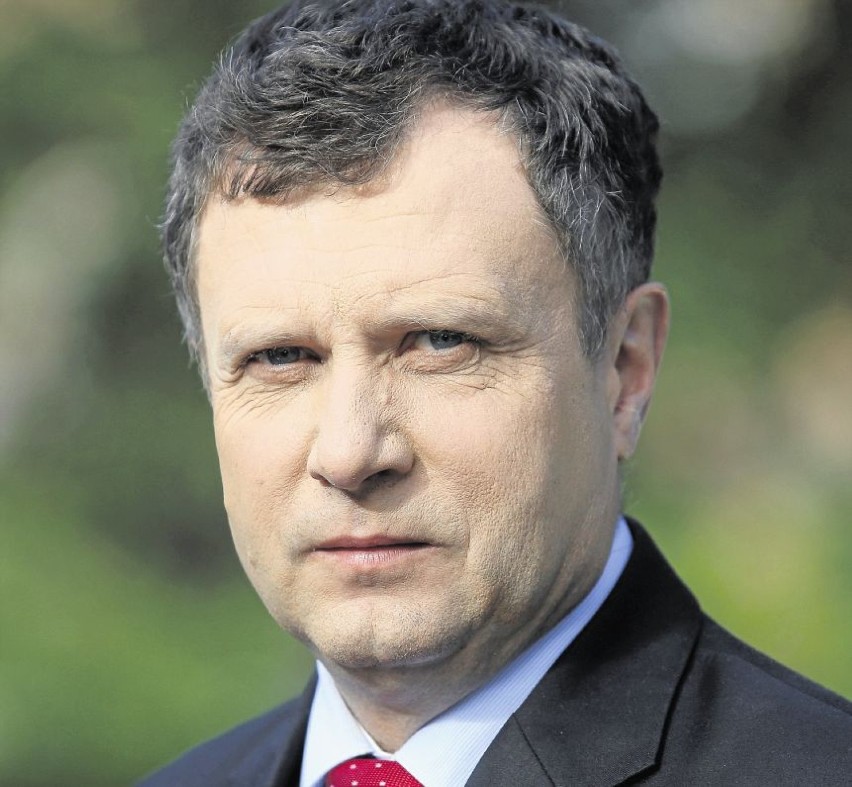 Jacek Karnowski (PS), od 16 lat jest prezydentem Sopotu, a w...