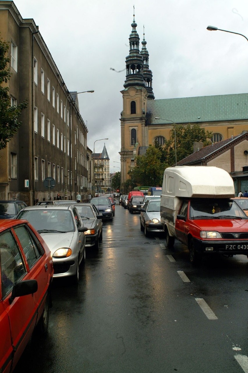 Oto Poznań 2001 roku. Zobaczcie zdjęcia z archiwum "Głosu...