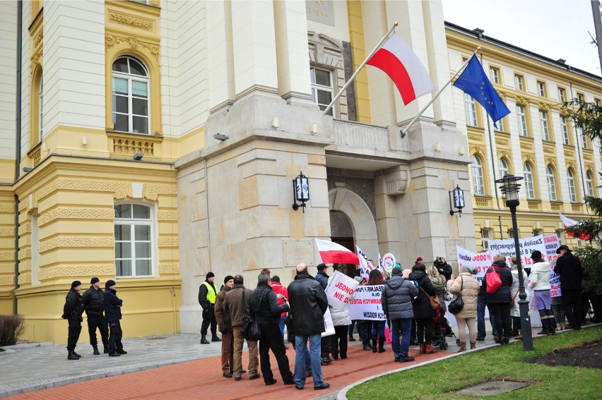 Protest rodziców niepełnosprawnych dzieci. Chcą, aby...