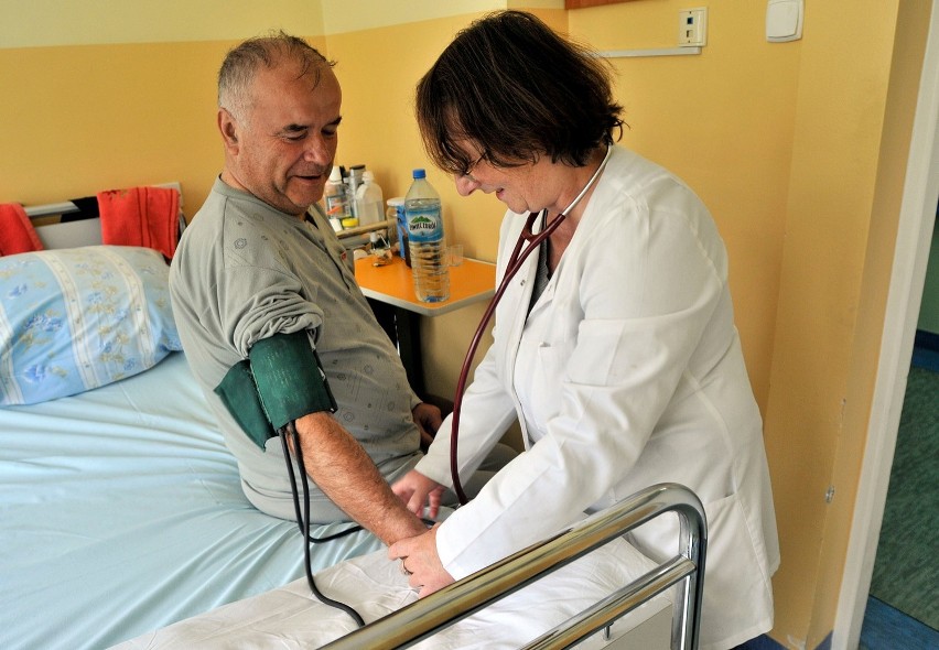 Dr Hanna Czaja z pacjentem