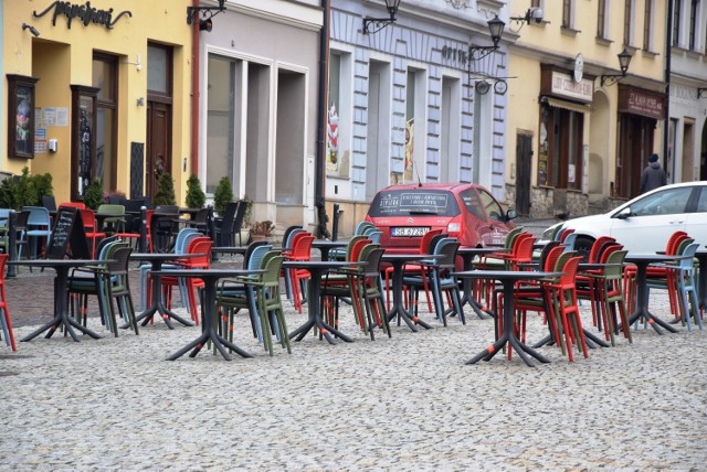 W przetargu na dzierżawę 13 miejsc na ogródki gastronomiczne na Rynku w Bielsku-Białej wzięło udział tylko dziewięciu przedsiębiorców.