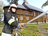 Pożar kościoła we Wróblewie. Pozorowany - był to kolejny etap strażackich manewrów