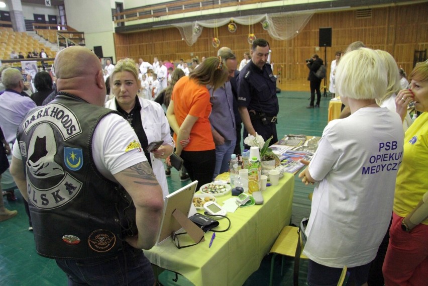 V Kiermasz Zdrowia i Urody w Tarnobrzegu. Prezentacje, pokazy i zdrowe jedzenie (ZDJĘCIA)