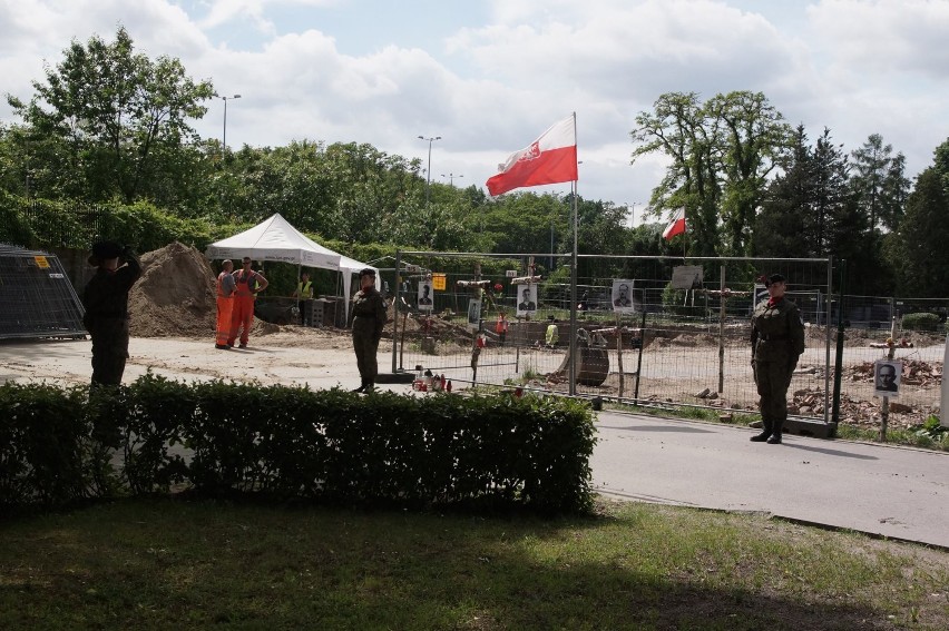 Kaliscy Strzelcy odwiedzili Łączkę na Powązkach