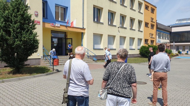 W Krośnie Odrzańskim mieszkańcy tłumnie wybrali się do urn, przynajmniej w godzinach porannych.