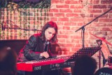 Remigiusz Knapik zaprezentuje w Malborku swój muzyczny projekt „Post-punk Pianist”. Koncert do usłyszenia w sobotni wieczór w CieKawej
