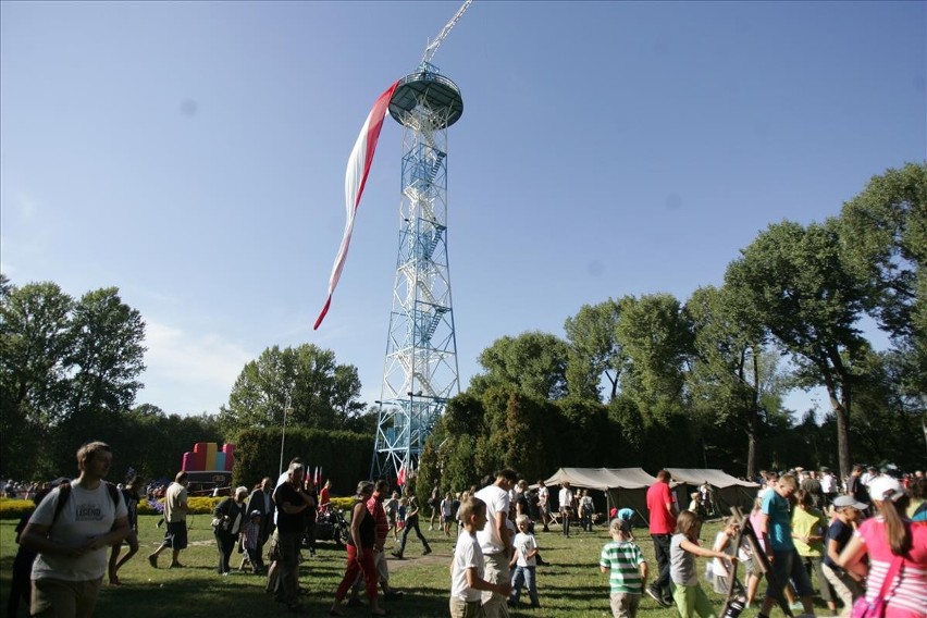 Obrona wieży spadochronowej w Katowicach