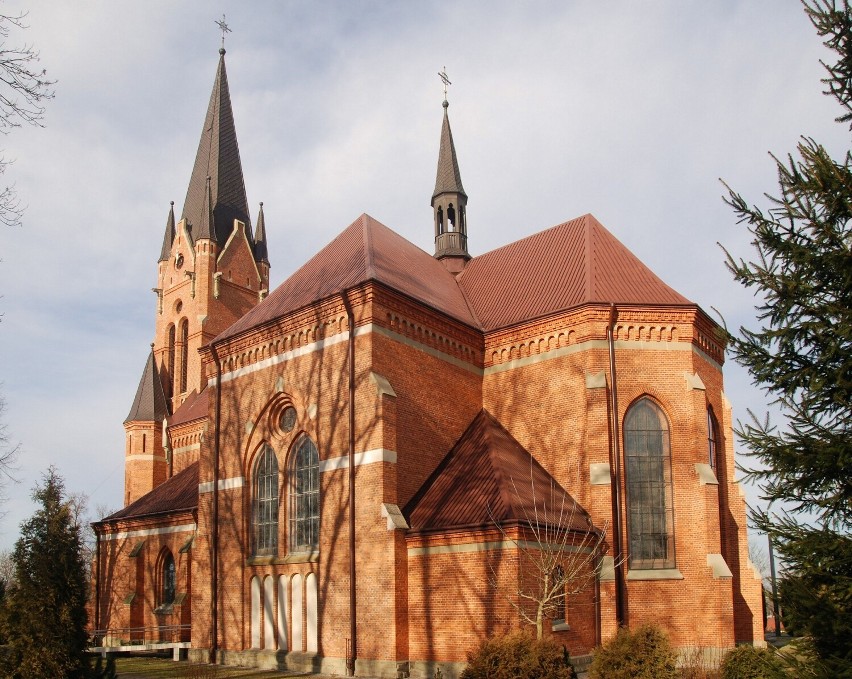 kościół parafii św. Stanisława BM i św. Jadwigi Śląskiej w...