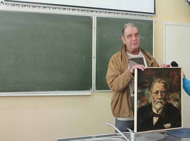 Jerzy Marosz przekazał obraz Zespołowi Szkół Ekonomiczno - Handlowych.