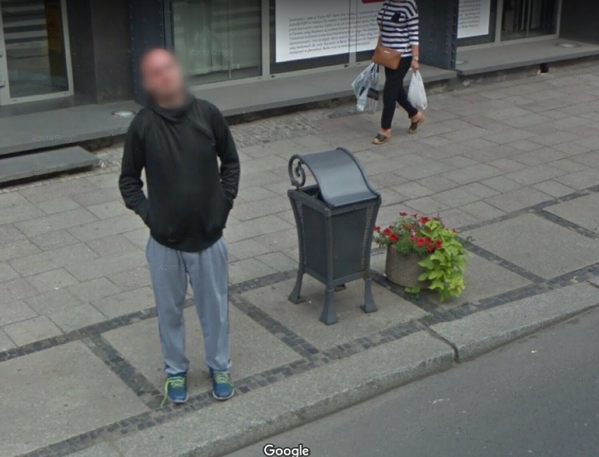 Oto zdjęcia mieszkańców Gliwic na Google Street View. Odnajdujecie się nich?