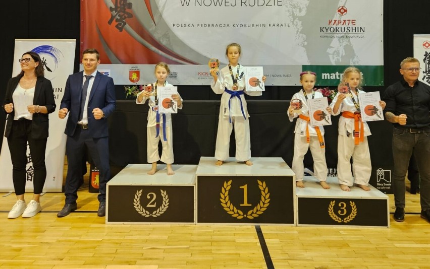 Trzecia Edycja Ligii Karate Kontaktowego, legniczanie wrócili z medalami