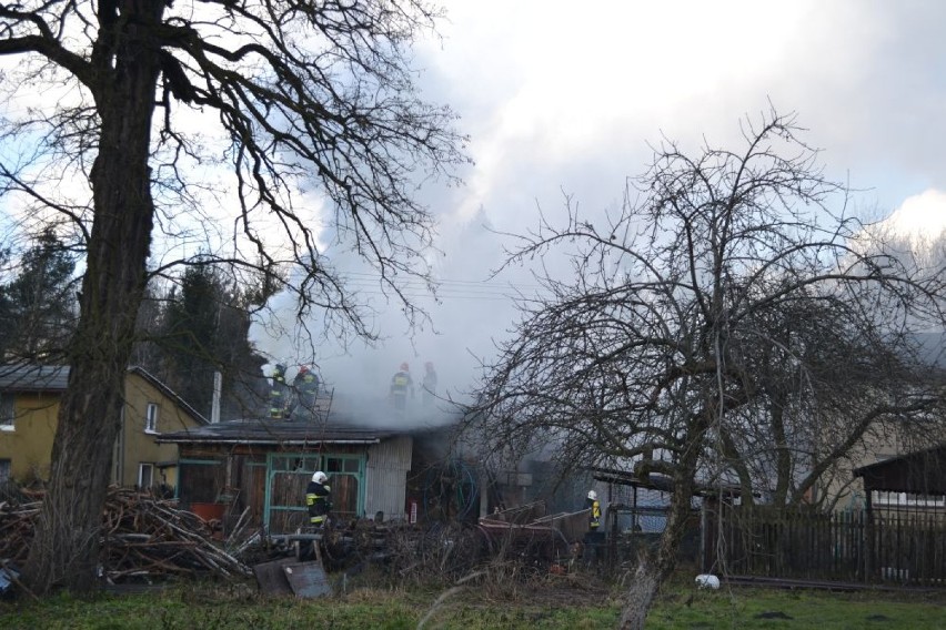 Pożar w Imielinie: Zapalił się budynek gospodarczy