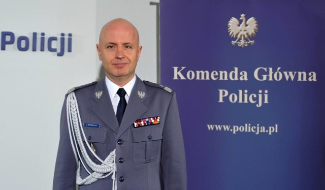Jarosław Szymczyk w liście podziękował policjantom, którzy wykonują dodatkowe obowiązki za nieobecnych w służbie