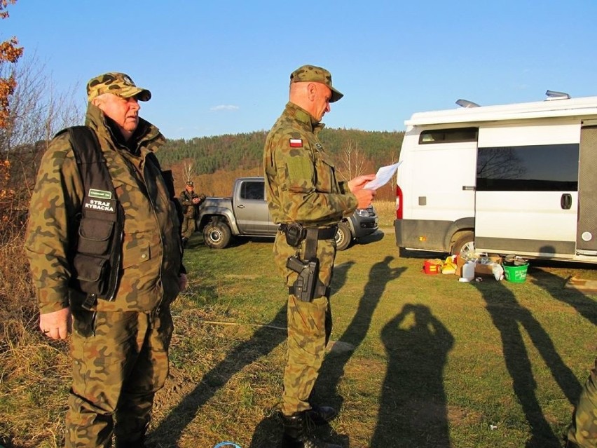 Hłomcza: Na ryby przyjechał aż ze Śląska kamperem. Mężczyźnie grozi do 30 tys. grzywny