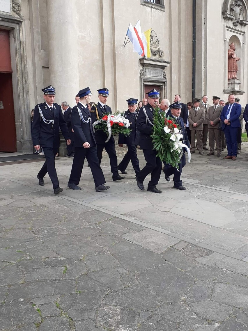 Pogrzeb płk. Mariana Zacha w Poświętnem. Ostatnia droga w asyście ułanów [ZDJĘCIA]