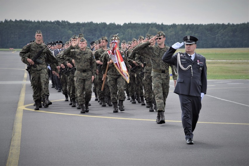 Święto Wojska Polskiego w 32. Bazie Lotnictwa Taktycznego 