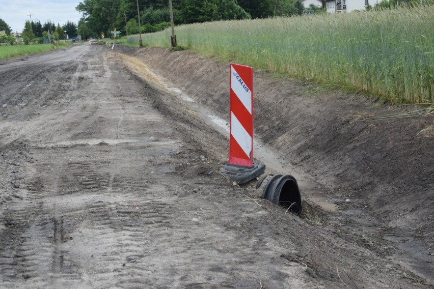 Gmina Zbąszyń: Przebudowa pasa drogowego, Droga powiatowa nr 2713P Łomnica - Nowy Dwór [Zdjęcia]