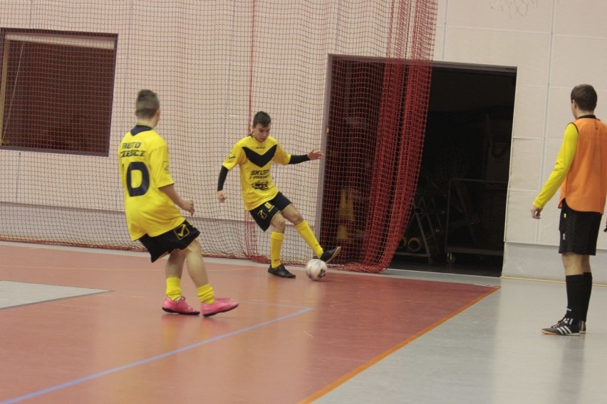 Złotowska Liga Futsalu 1/4 finału - w hali Złotowianka