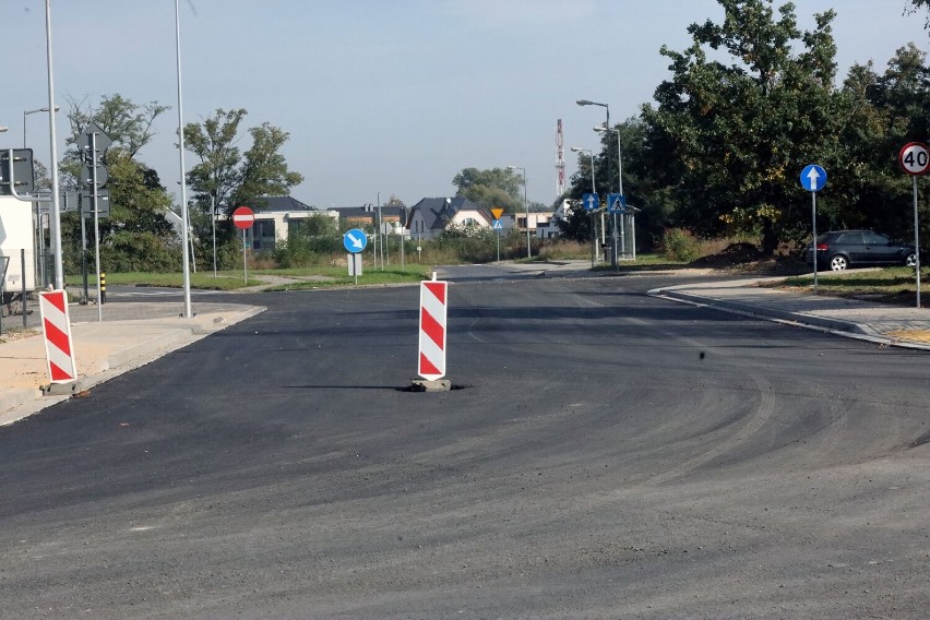 Będzie nowa droga na byłym lotnisku w Legnicy, zobacz jak obecnie wygląda