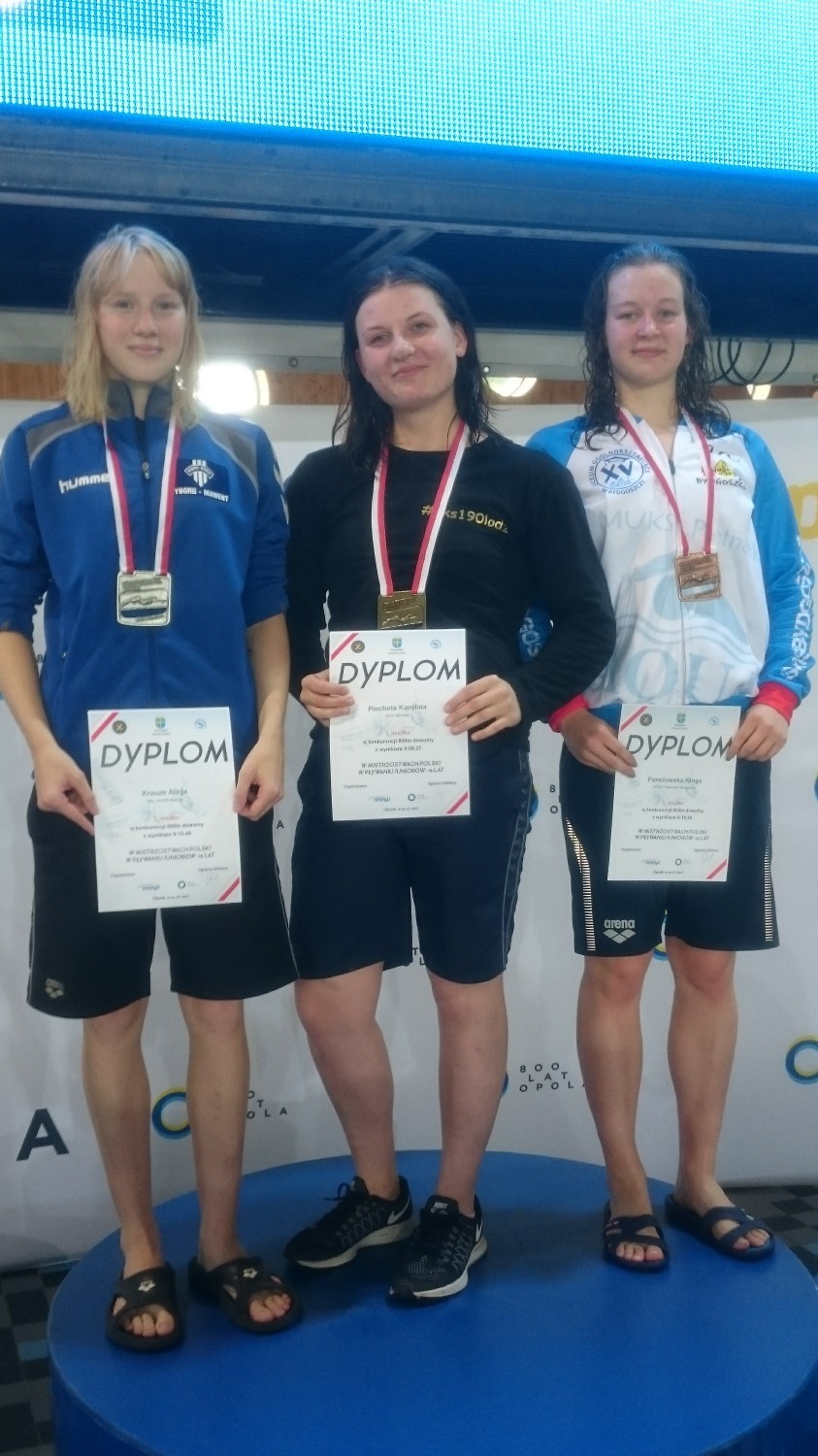 Alicja Krauze srebrną medalistką mistrzostw Polski w pływaniu!