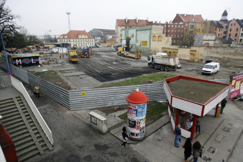 Dworzec PKS Legnica - ruszyły prace (ZDJĘCIA)