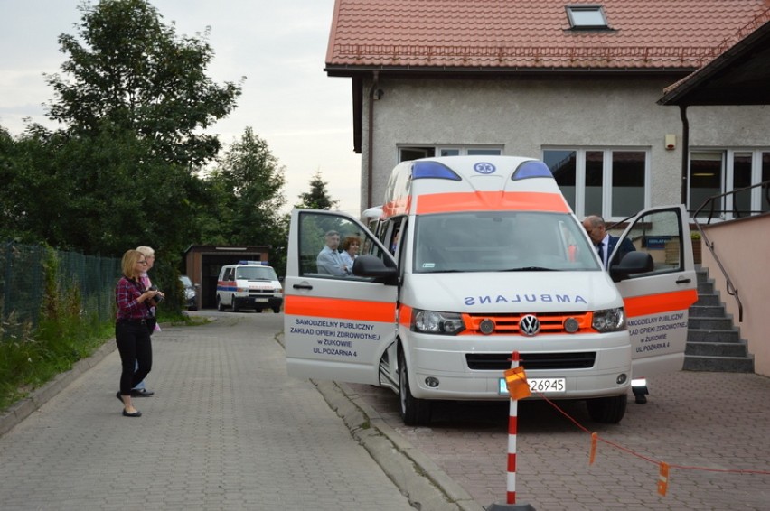 SP ZOZ w Żukowie ma nowy ambulans