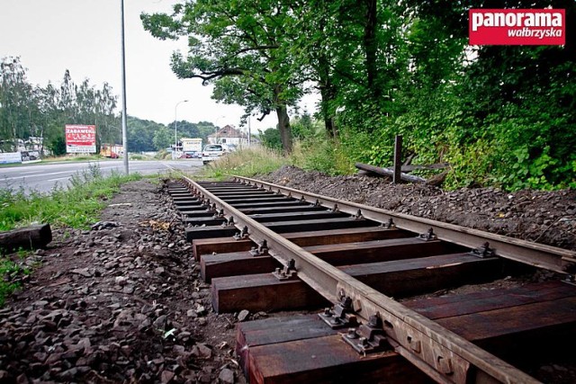 Remont torowiska biegnącego od stacji Wałbrzych Miasto do składu opału przy nieczynnym szybie Chwalibóg