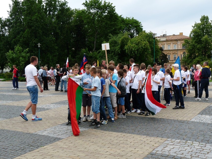 Dziecięce Euro 2012 na lubelskich Orlikach

W piątek...