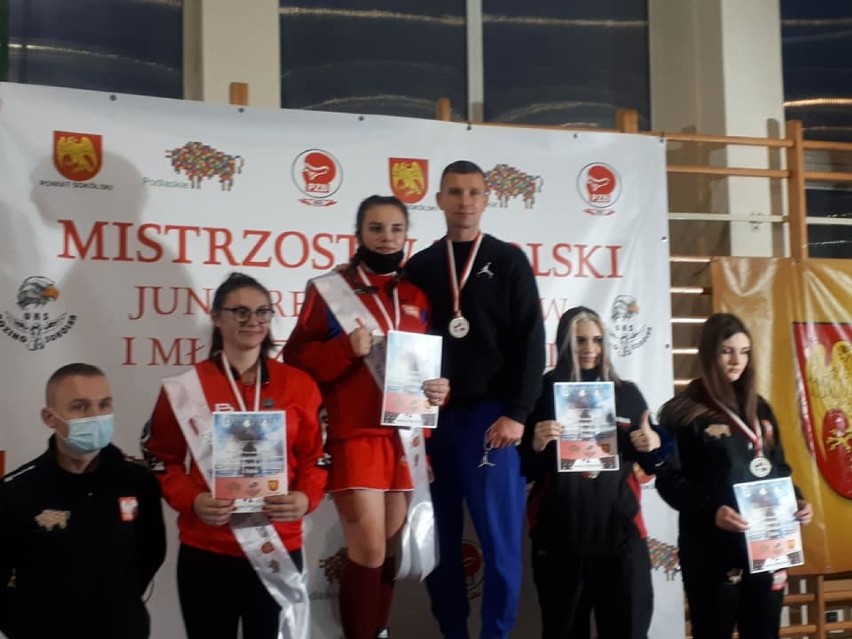 Mistrzynią Polski młodzików w boksie została Oliwia...
