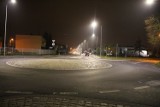 Lampy ledowe ponownie zaczęły oświetlać ulicę Przemysłową w Wągrowcu 