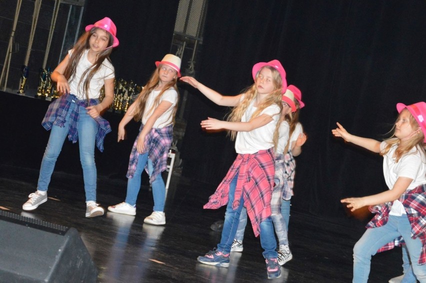 Oto młodzi tancerze z Głogowa na Międzyszkolnym Turnieju Tańca [ZDJĘCIA, FILM]