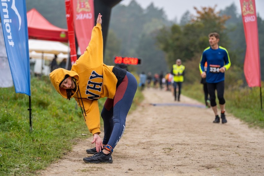 Zawodnicy na trasie zawodów Cross Duathlon Gdańsk 2021