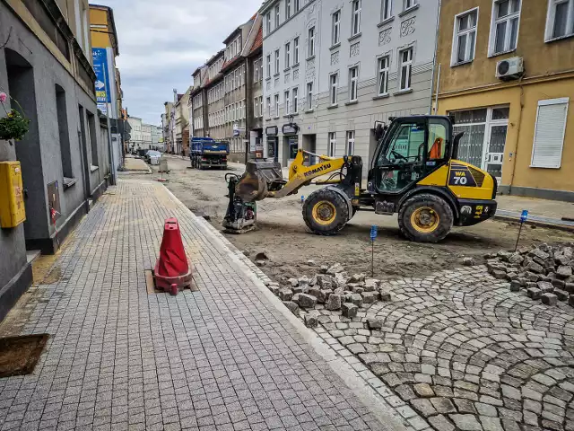 Jak długo potrwa remont Niepodległości w Lesznie? Mieszkańcy Królowej Jadwigi i sąsiednich ulic mają go dość