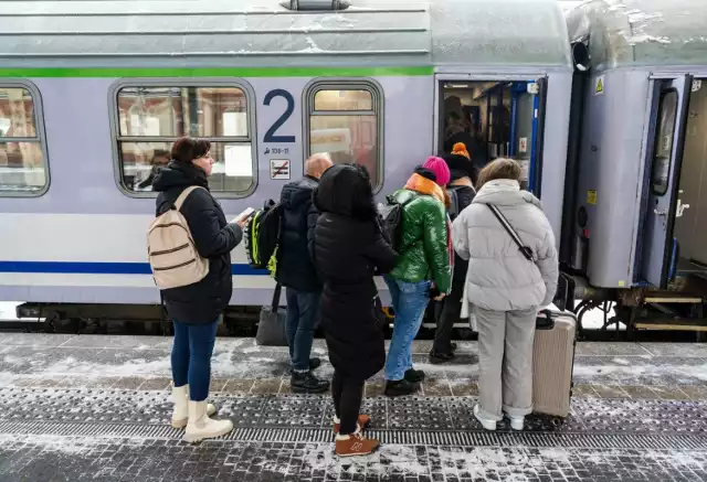 Marznące opady spowodowały duże opóźnienia pociągów