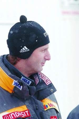 Przed objęciem funkcji trenera polskiej reprezentacji Heinz Kuttin uśmiechał się dużo częściej. FOT. DARIUSZ GDESZ