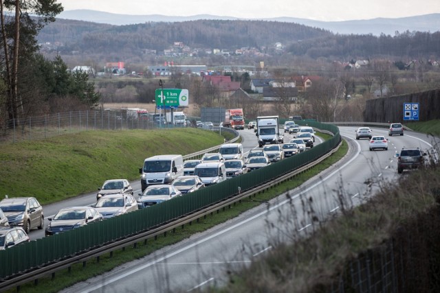 29.03.2016 krakow  
autostrada a4 korki w kierunku katowic kryspinow
fot anna kaczmarz  / dziennik polski / polska press