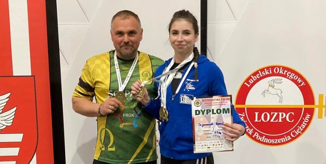 Monika Szymanek (LKS Dobryszyce) z trenerem Sebastianem Ołubkiem