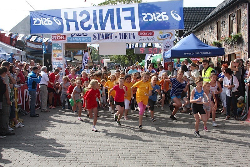 Jarosławiec bieg. XXII Międzynarodowy Bieg po Plaży w Jarosławcu - ZDJĘCIA