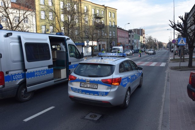 Wypadek na ulicy Górnośląskiej w Kaliszu. Potrącenie pieszego na pasach