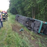 Romanów: Wypadek szkolnego autobusu z Piekar Śląskich [ZDJECIA, WIDEO]