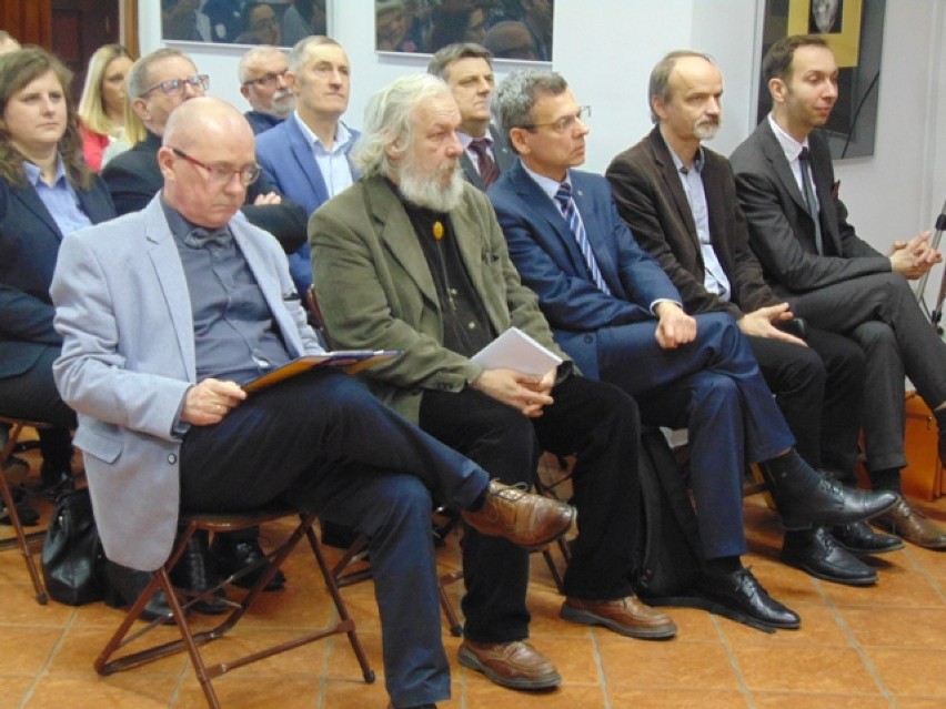 Konferencja naukowa z okazji 200-lecia utworzenia powiatu pleszewskiego
