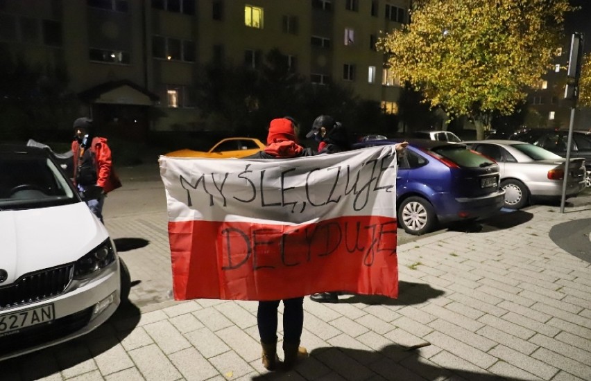 Protest kobiet w Redzie po orzeczeniu Trybunału Konstytucyjnego ws. aborcji [ZDJĘCIA]