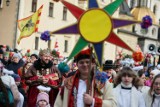 Orszak Trzech Króli w Krakowie to wielka tradycja, która gromadzi tłumy. W tym roku potrzebne wsparcie finansowe, by w ogóle mógł się odbyć